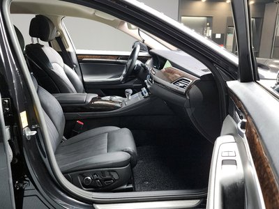 2020 Genesis G90 — фото 10