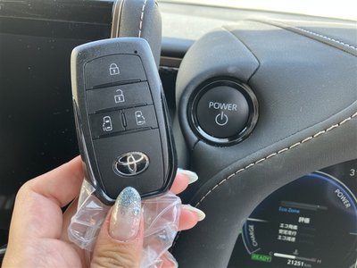 صورة مصغرة 32 لـ 2025 Toyota ALPHARD