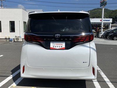 صورة 10 لـ 2025 Toyota ALPHARD