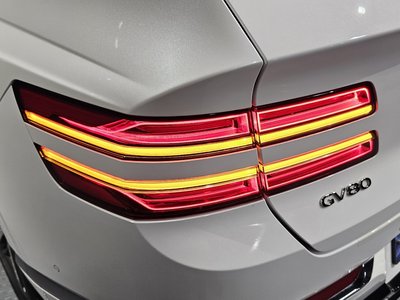 GENESIS GV80 - 10