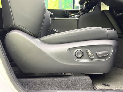 TOYOTA LAND CRUISER 250 - 7