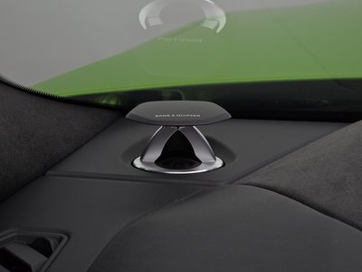 2025 Lamborghini URUS thumbnail 40