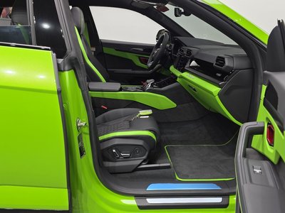 2025 Lamborghini URUS thumbnail 17