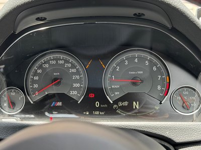 صورة 25 لـ 2014 BMW M3 SEDAN