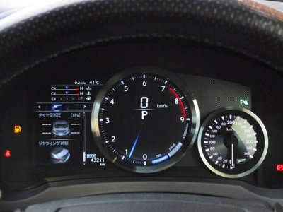 صورة مصغرة 12 لـ 2015 Lexus RC F