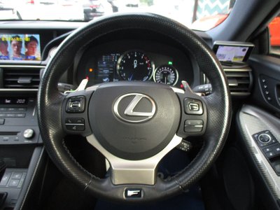 صورة مصغرة 11 لـ 2015 Lexus RC F