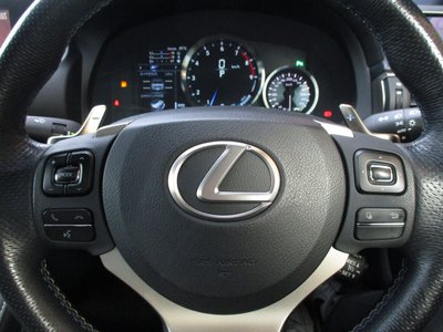 صورة مصغرة 13 لـ 2015 Lexus RC F