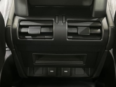 2023 LAND Rover DEFENDER 缩略图 31