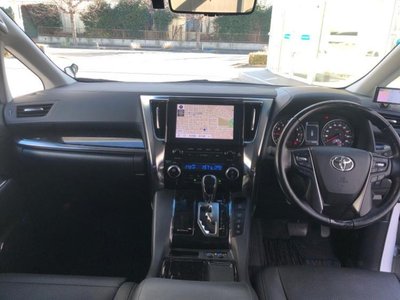 TOYOTA ALPHARD - 5