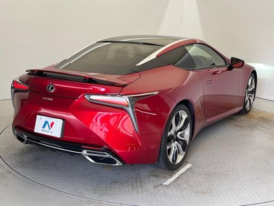 2017 Lexus LC thumbnail 24
