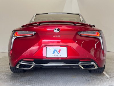 2017 Lexus LC thumbnail 18