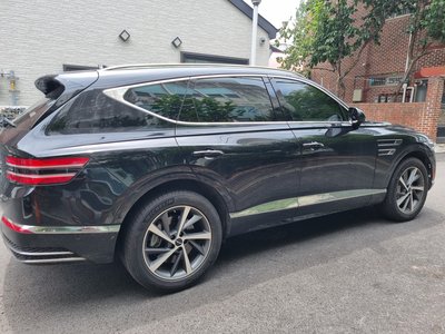 GENESIS GV80 - 3