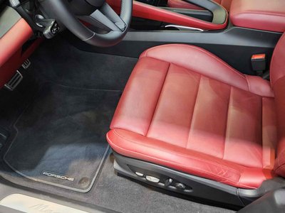 صورة مصغرة 14 لـ 2025 Porsche MACAN