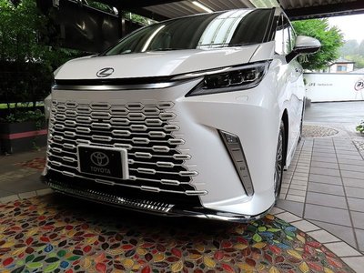 صورة مصغرة 86 لـ 2026 Lexus LM
