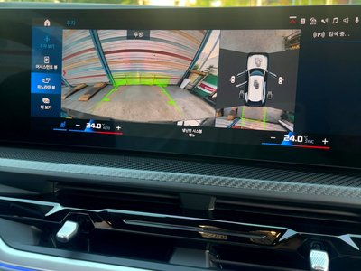 2023 BMW XM — миниатюра 16