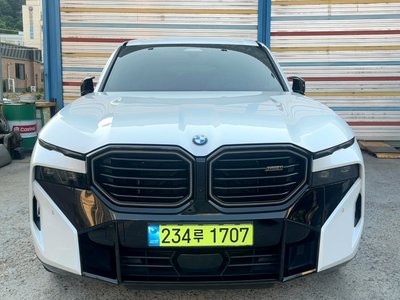 صورة 3 لـ 2023 BMW XM