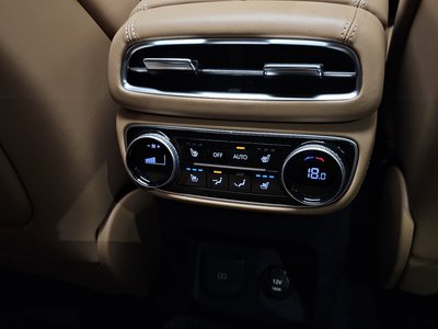 2022 Genesis GV80 — миниатюра 25