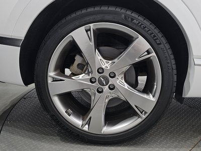 2022 Genesis GV80 photo 8