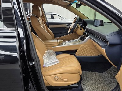 2020 Genesis GV80 — миниатюра 17