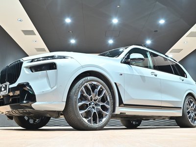 2024 BMW X7 — миниатюра 63