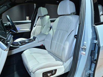 2024 BMW X7 — миниатюра 20