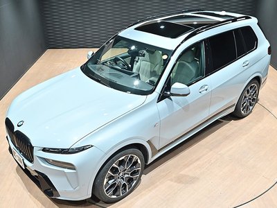 صورة 7 لـ 2024 BMW X7