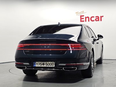 2022 Genesis G90 (RS4) photo 3