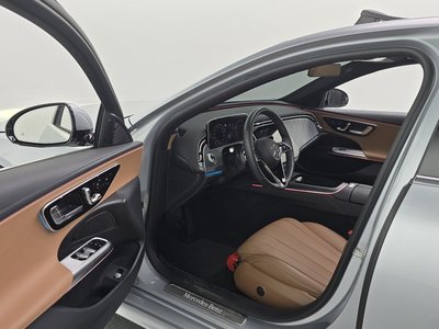 MERCEDES-BENZ E-CLASS - 10