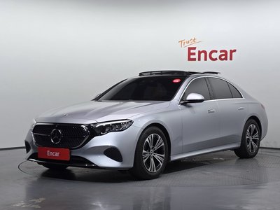 MERCEDES-BENZ E-CLASS - 1