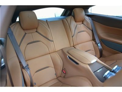 2019 Ferrari GTC4 LUSSO — миниатюра 32