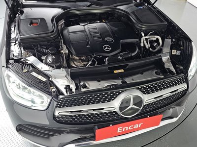 MERCEDES-BENZ GLC - 7