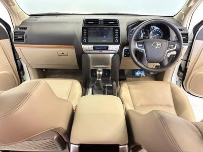 TOYOTA LAND CRUISER PRADO - 3