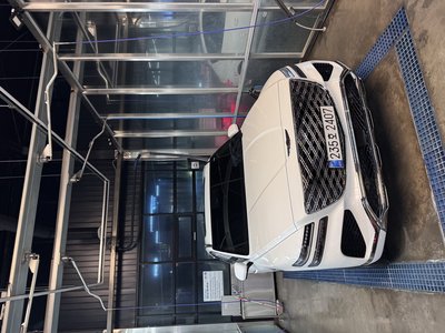 2025 Genesis GV80 photo 1
