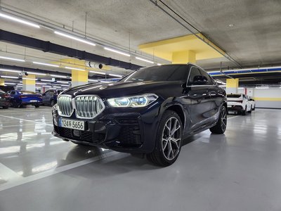 2022 BMW X6 照片 1