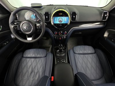 MINI COUNTRYMAN - 5