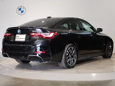 BMW I4 - 8