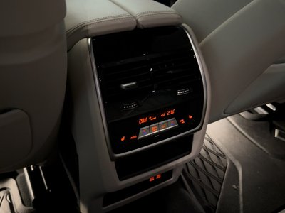2026 BMW X5 — миниатюра 12