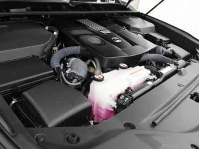 2024 Lexus LX — миниатюра 18