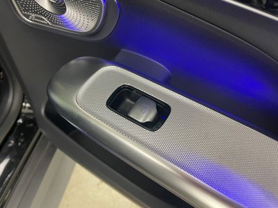 2026 Mercedes-BENZ GLC — миниатюра 34