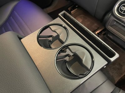 2026 Mercedes-BENZ GLC — миниатюра 37