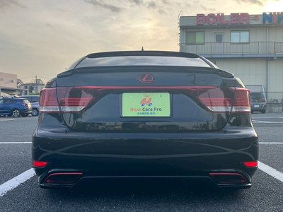 LEXUS LS - 7