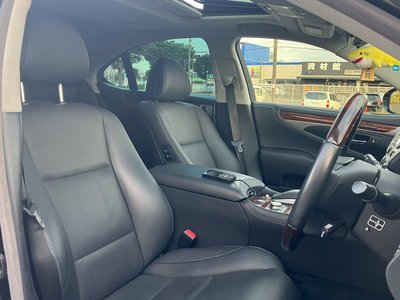 2014 Lexus LS 缩略图 23