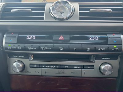 2014 Lexus LS 缩略图 30