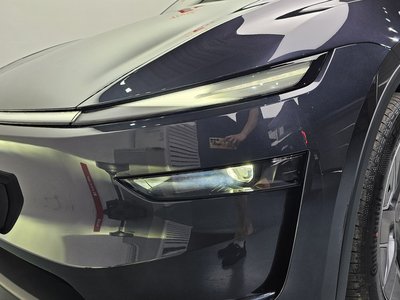 TESLA MODEL Y - 9