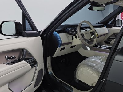 2025 LAND Rover RANGE ROVER photo 10