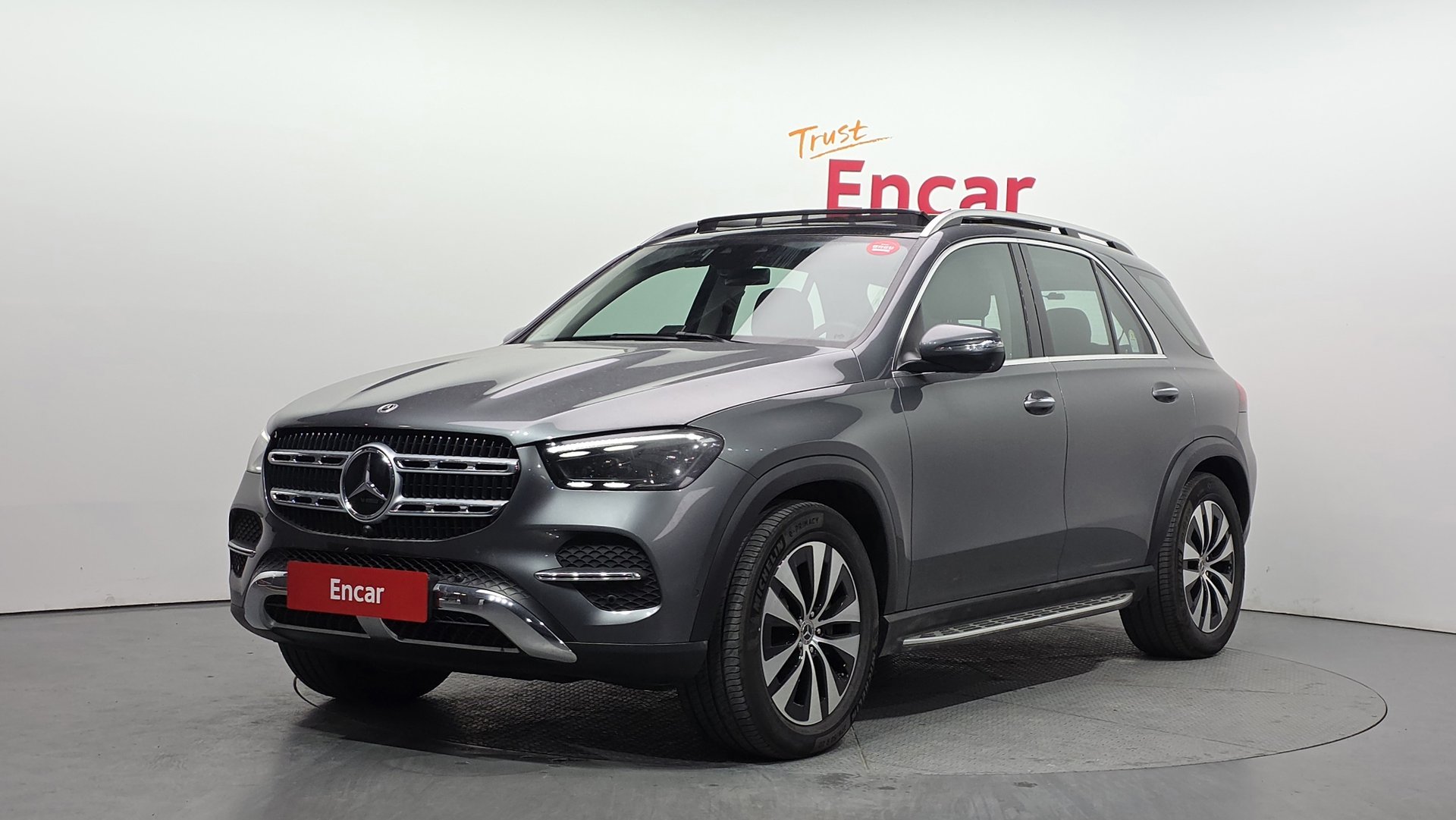 MERCEDES-BENZ GLE - View 1