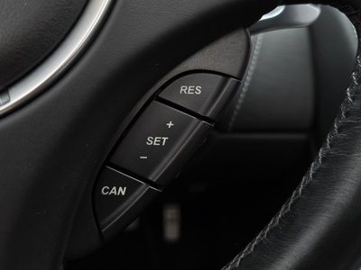 2015 Aston Martin DB9 — миниатюра 17