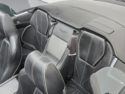 2015 Aston Martin DB9 — миниатюра 11