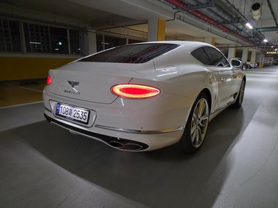 BENTLEY CONTINENTAL - 6