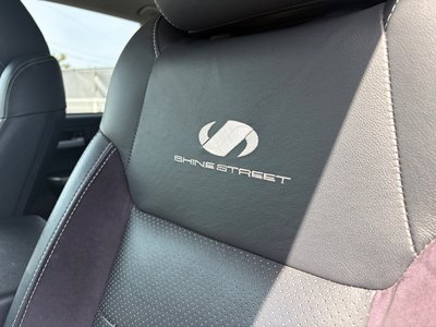 صورة مصغرة 17 لـ 2015 Toyota TUNDRA